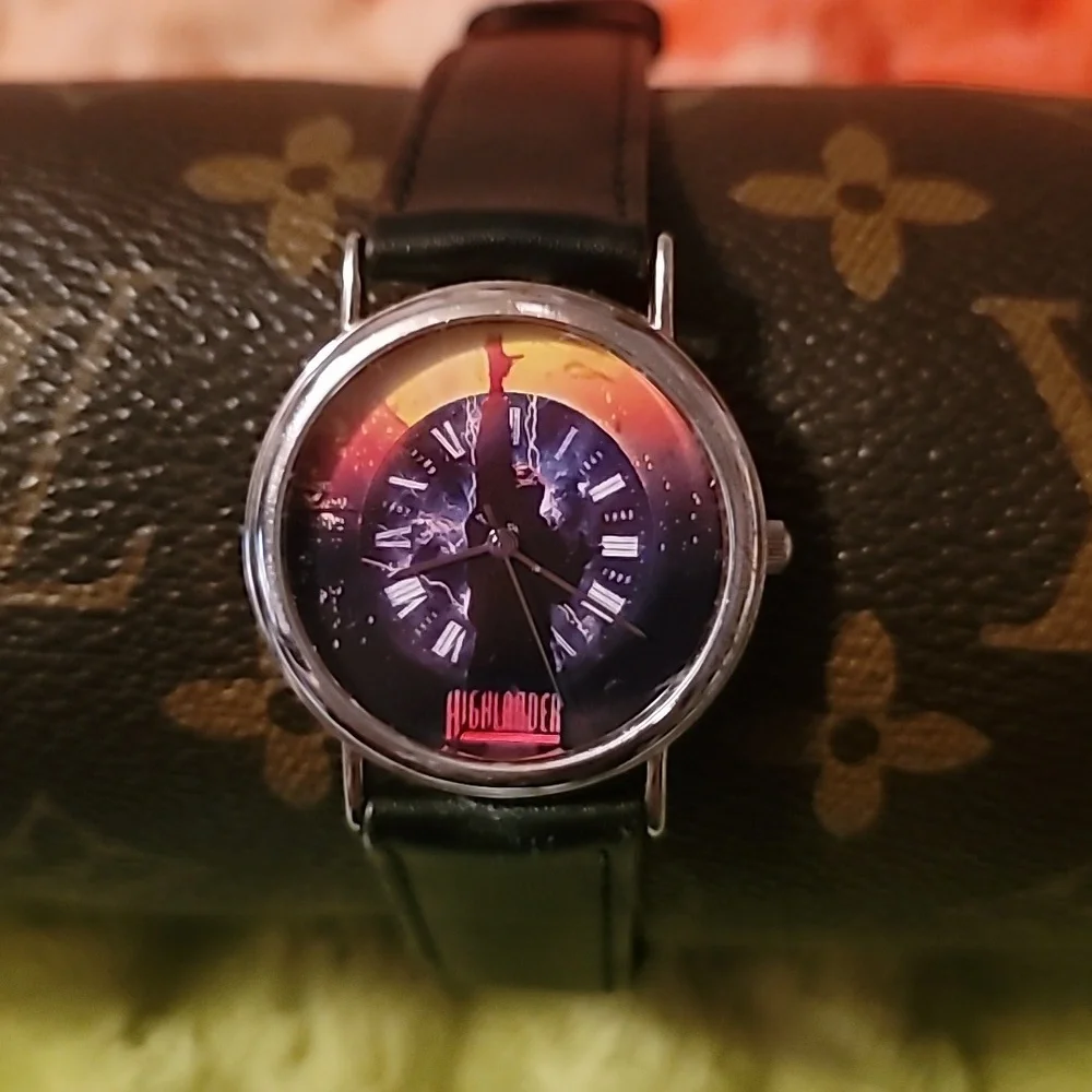 Vintage Highlander MacLeod Men's Black Leather Quartz Analog 34mm Watch 8½